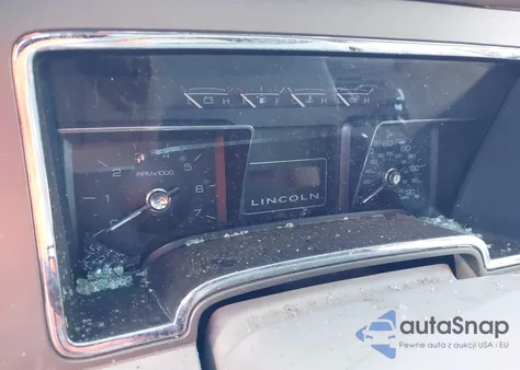 2011 Lincoln Navigator L z USA, uszkodzony, nr VIN 5LMJJ3H51BEJ05924